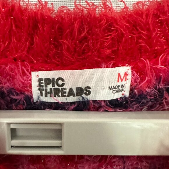 EPIC THREADS GIRLS FAIR ISLE SWEATER LONG SLEEVE FUZZY AND SOFT SIZE M - Picture 2 of 7